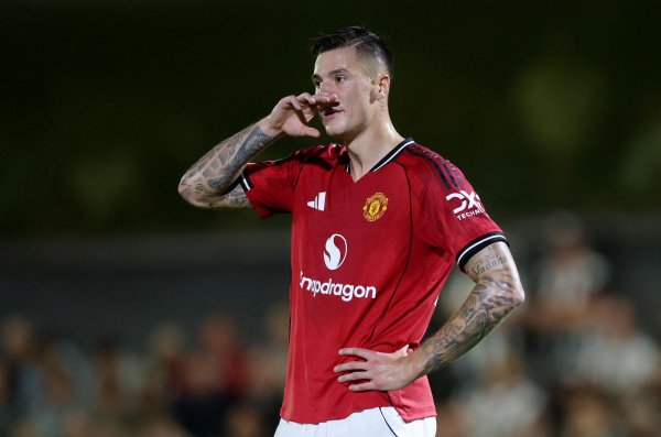 牛盈宝 国家队队友：曼联要保持耐心，舍什科未来两三年可以成为全能前锋